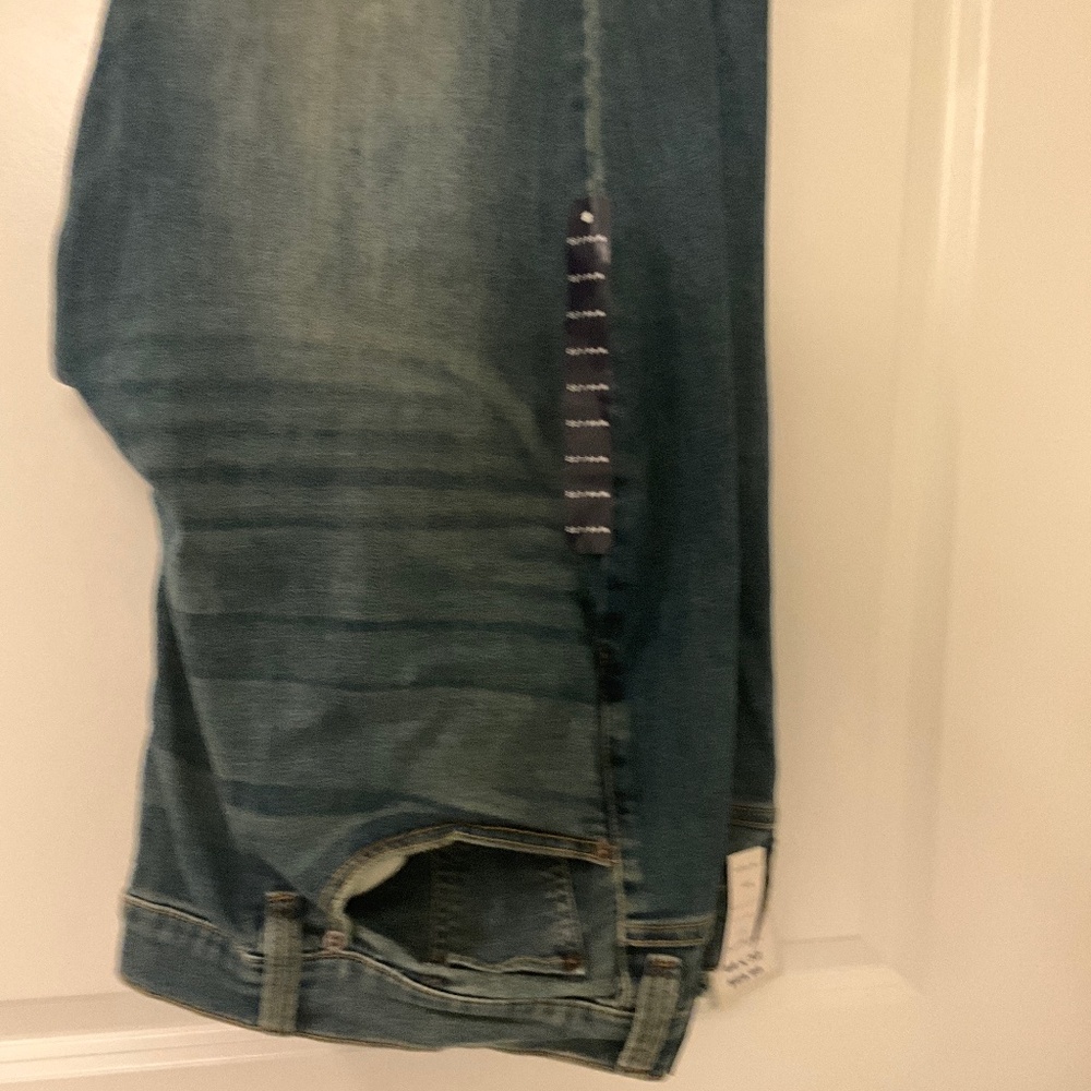 Men’s brand new lucky jeans